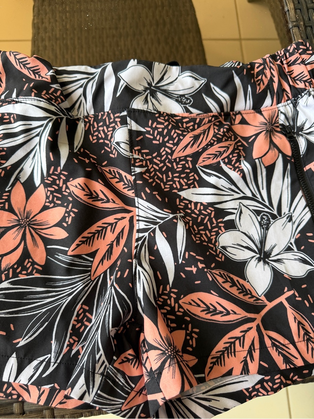 Reel Legends Black  Shorts with Coral & White Floral Design sz PS